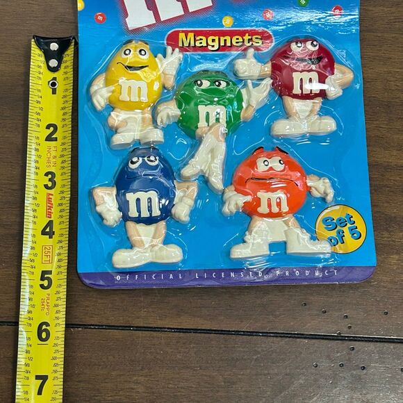Vintage M&M Magnets 1999 - Picture 3 of 3